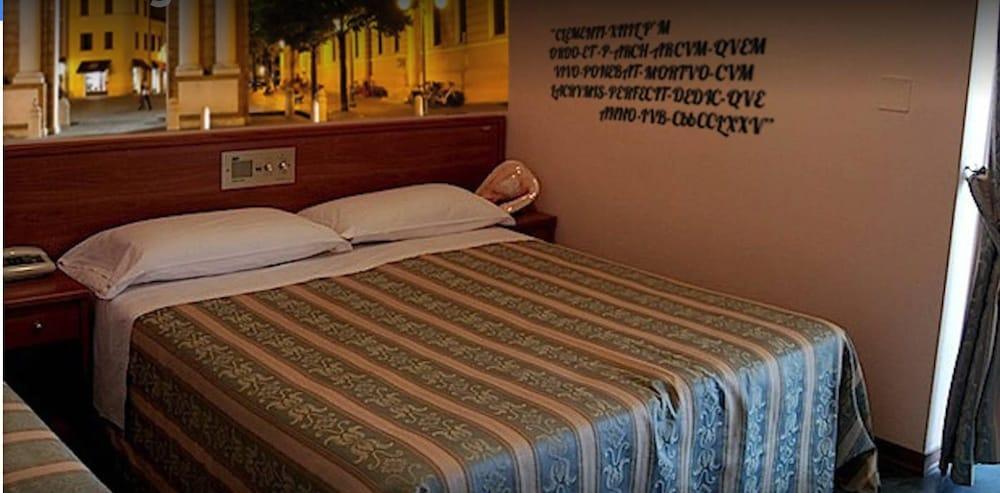 Hotel Acerboli 리미니 외부 사진